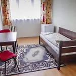 Vandrerhjem Trio *